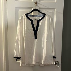NWT Vineyard Vines Women’s Pullover Blouse with Contrast Navy Detail Size XL